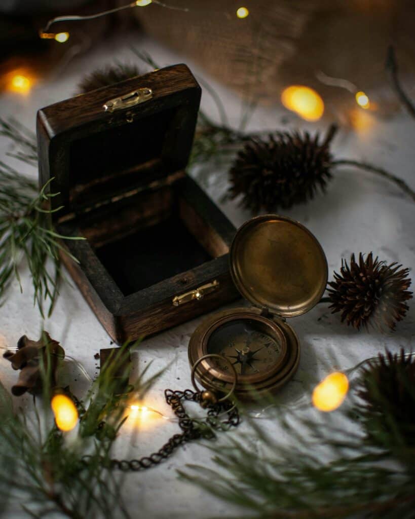 An image of seasonal antiques on a table at Christmas.